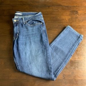Women’s 711 Skinny Levi Jeans